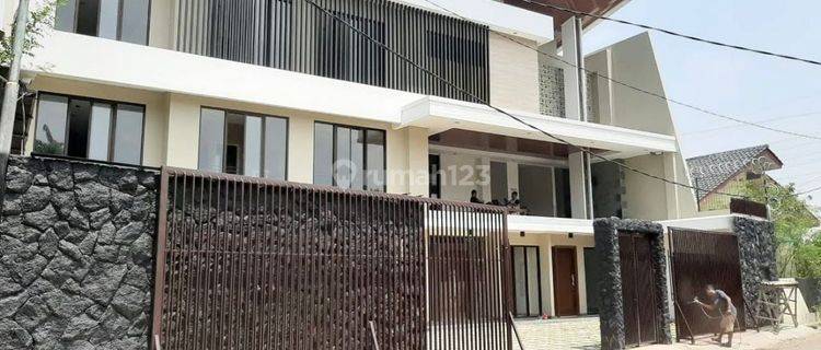 Jual Rumah Kost Full Furnished Siap Huni, Kota Cirebon 1