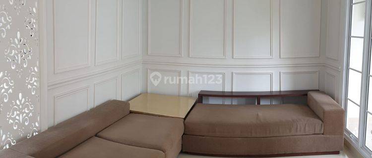 Rumah Granada Cluster Alicante Gading Serpong Hoek, Tangerang Selatan 1
