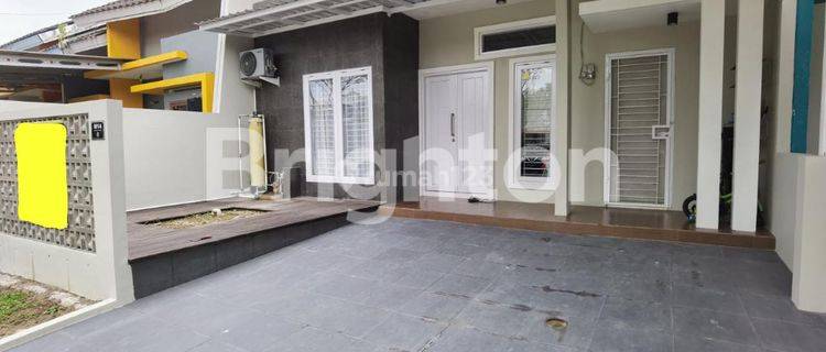 RUMAH MINIMALIS DI PERUMAHAN WIKA 1