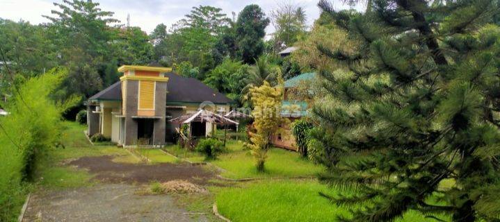 Cari rumah Villa dengan Tanah yg Luas dan harga terjangkau dekat Manado? 1