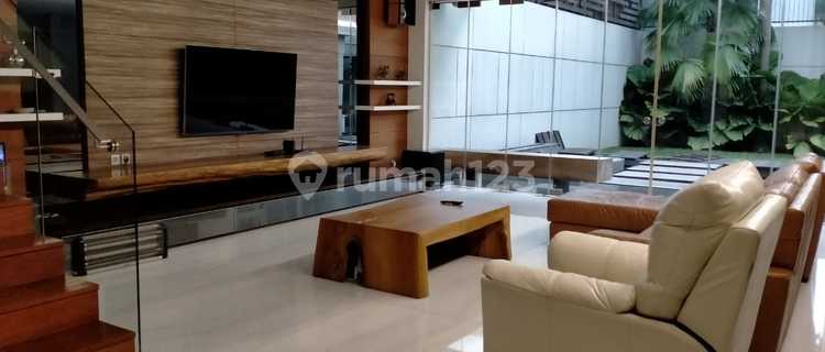 Batununggal Mainroad Luxury House 1