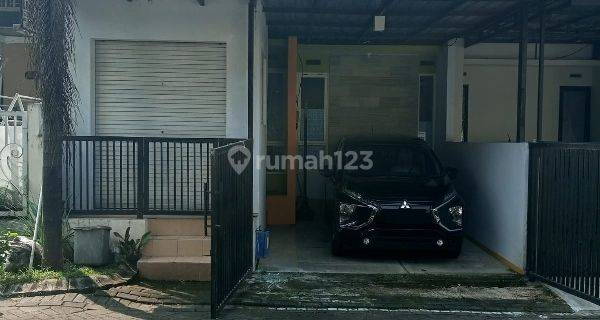 Rumah di perumahan daerah Tasikmadu Malang GMK00999 1