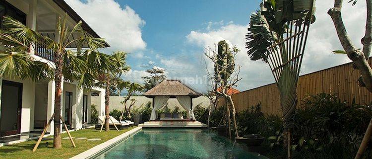 Leasehold Modern Design 4 Bedroom Villa In Berawa Canggu 1