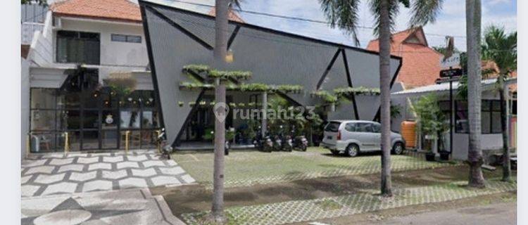 Sewa Rumah Usaha Jl. Kapuas - Surabaya Pusat - Parkiran Luas - Strategis Dekat Raya Darmo 1