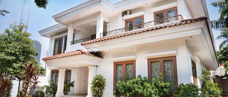 Rumah Mewah di Mega Kuningan Jakarta Selatan 1