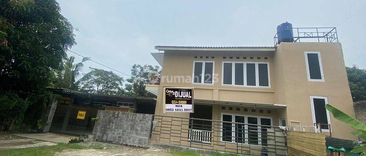 Hunian 2 Lantai Plus Tempat Usaha Kasemen 1