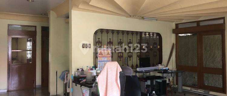 Ready-to-Occupy House Inside Kartini Complex Area, 100 Meters to Main Road 1