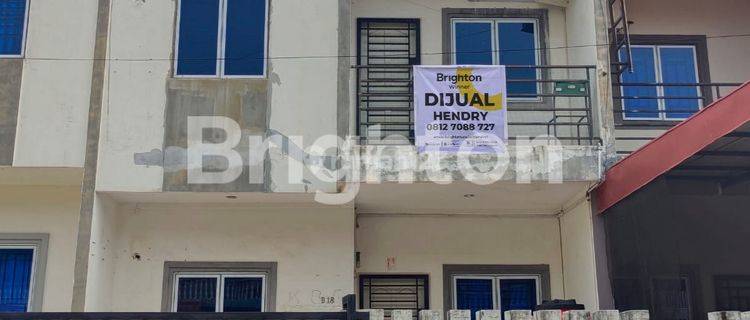 RUMAH 2 LANTAI TERAWAT DAN SIAP HUNI DI JODOH PERMAI 1