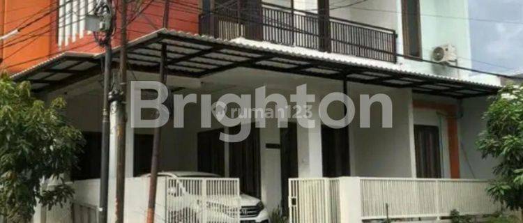 RUMAH HOOK 2 LANTAI SELANGKAH KE RAYA MERR 1