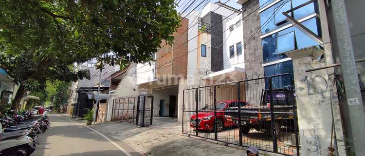 Rumah Kost di Jalan Petojo Selatan 1, Jakarta Pusat 1