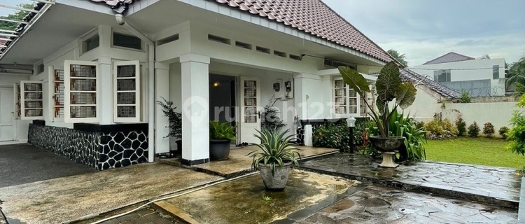 DIJUAL RUMAH di Jl MENDUT / MENTENG, JAKPUS 1