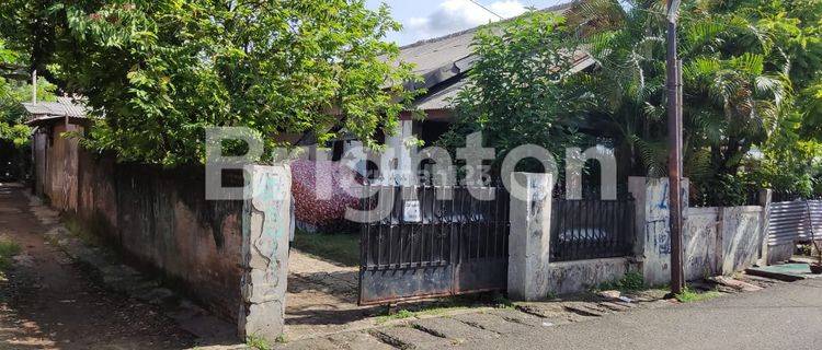 Rumah murah menteng Wadas jakarta selatan 1