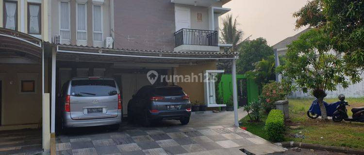 Rumah Hook cantik langsung huni  1