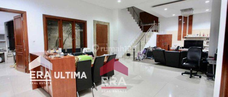 Rumah dan Kantor Mewah Di Burangrang, Bandung 1