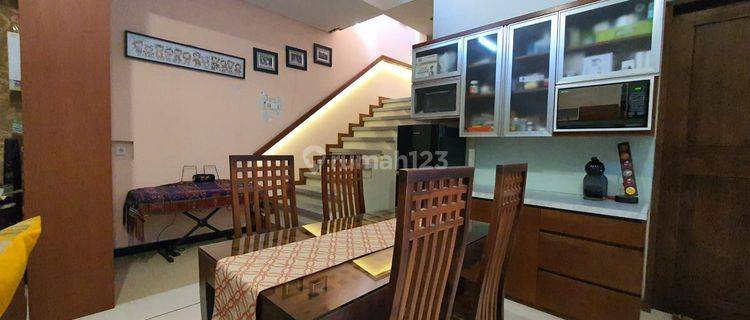 RUMAH FURNISHED STRATEGIS DENPASAR 1