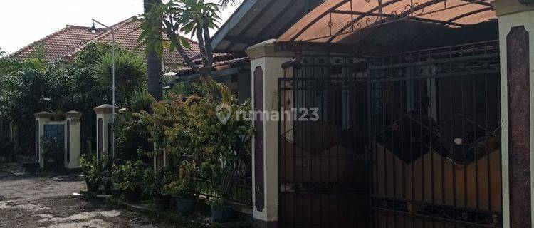 Dijual rumah terawat siap huni di komplek margahayu permai terusan kopo 1