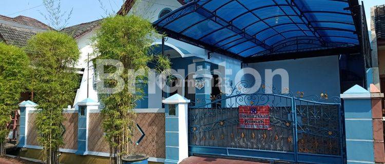 RUMAH FULL FURNISH SIAP HUNI DI GRAND FLAMBOYAN SEMARANG 1