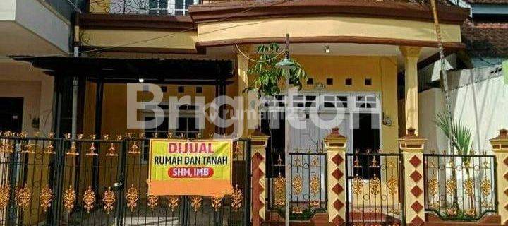 RUMAH 2 LANTAI DI TENGAH KOTA 1