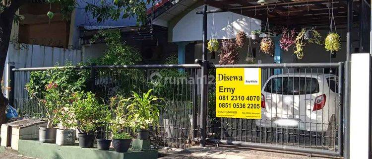 Rumah di Kutisari Indah Utara, Bagus + Terawat, Row Jalan Lebar, Siap Huni, Full Furnished 1