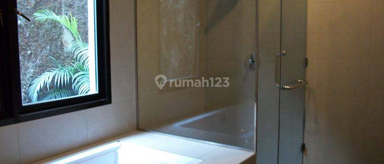 Minimalist House In Cipete 5 Minutes French School, 5 Min To Mrt 1