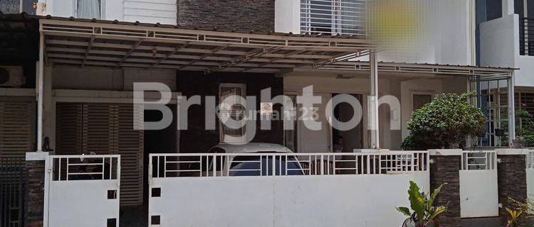 Rumah minimalis, cantik, asri, bebas banjir dan strategis di perumahan Galaxy Bekasi 1