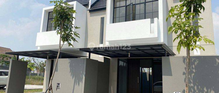 Rumah Baru Gress di Grand Sunrise Menganti Gresik, Minimalis, Siap Huni - MG - 1