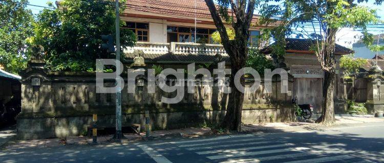 Rumah Pinggir jalan lokasi Strategis 1