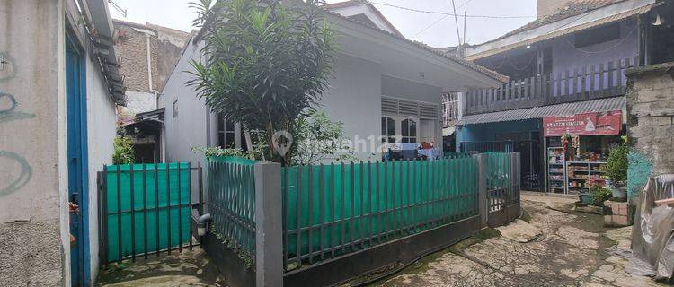 Rumah minimalis gg. madesa dijual 1