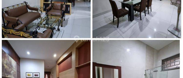 Disewa Rumah Keren Full Furnished 3½ Lt. Di Sunter, Jakarta 1