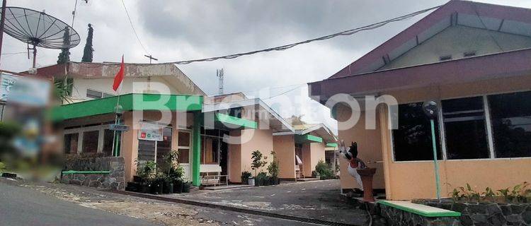 VILLA LUAS  BESAR - STRATEGIS DI BANDUNGAN KABUPATEN SEMARANG 1