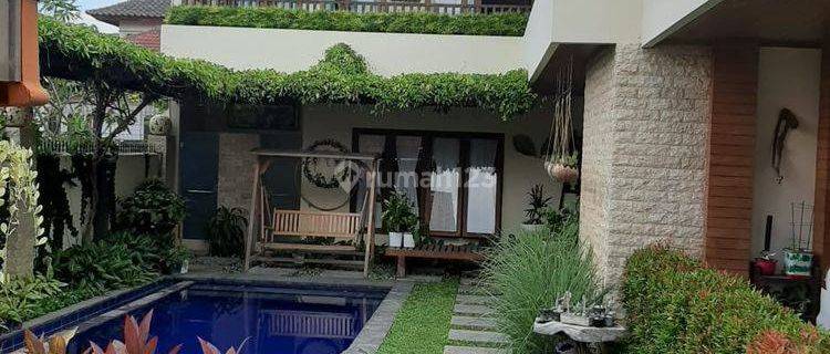 Rumah style villa dekat Citraland Denpasar 1