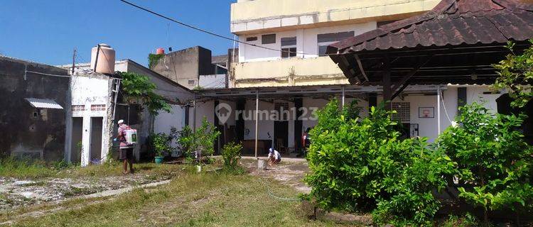 Rumah dengan tanah komersial, lokasi premium,karawang kota. 1