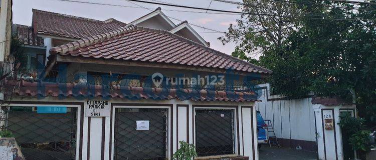 Jual Rumah Hadap Utara di Jatiwaringin, Jakarta Timur 1