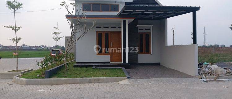 Rumah baru murah di solo baru 1