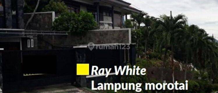 Rumah mewah view laut di Pahoman 1