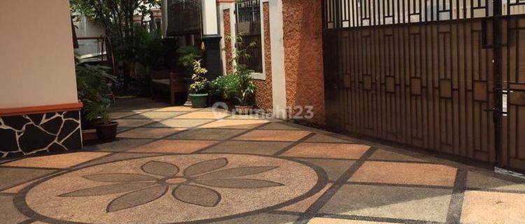 Rumah di Jalan Candi Prambanan Barat Semarang Barat 1