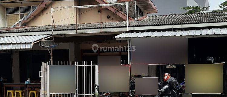 Rumah di Jalan KH Ahmad Dahlan Semarang Tengah 1