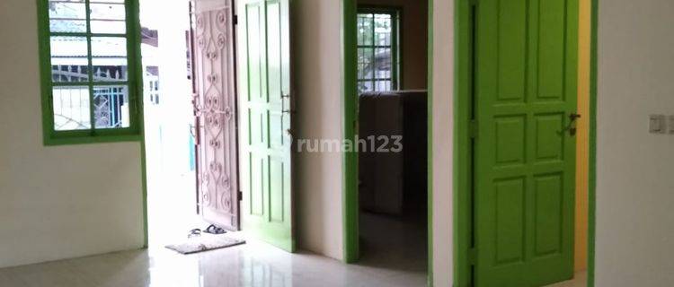 Rumah di Jalan Cimandiri Semarang Timur 1