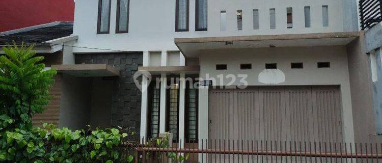 Rumah 2 Lantai Siap Huni Bebas Banjir di Kemang Pratama 3 Bekasi (UM)  1