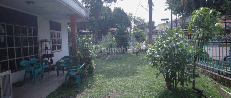 Rumah 2 Lantai Komplek Muara Bandung Semi Furnished 1