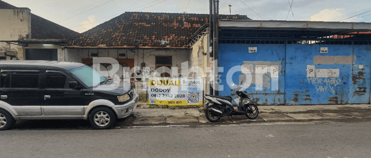 RUMAH LAMA HITUNG TANAH DAERAH KEMETIRAN SELANGKAH MALIOBORO DAERAH ISTIMEWA YOGYAKARTA 1