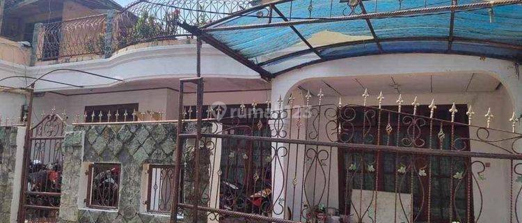 Dijual Rumah 2 Lantai Di Kebon Kacang, Jakarta Pusat 1