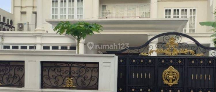 Turun Harga!!  Rumah Bagus Siap Huni Di Pegangsaan, Menteng 1