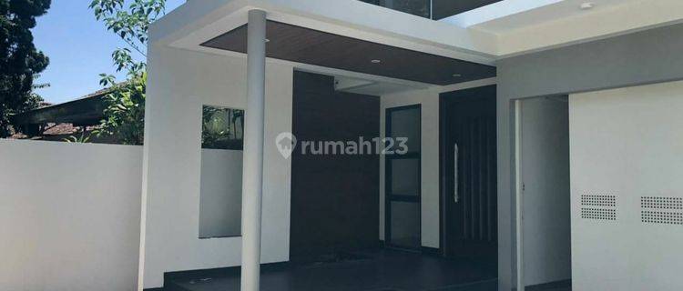 Rumah ciamik minimalis Baru dipusat Kota Bandung 1