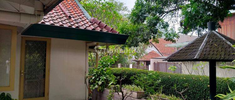 Rumah Dijual Heritage Strategis Dago Bandung Kota 1