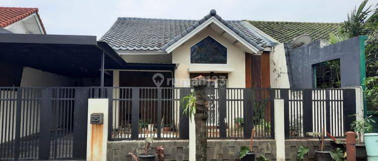 Rumah Semi Furnished Siap Huni di Lokasi Strategis di tengah Kota Jababeka 1