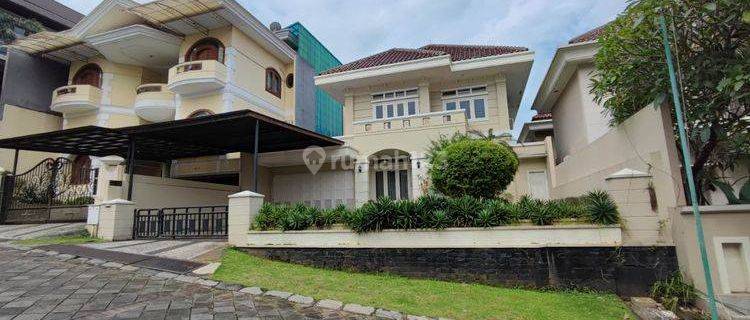 Rumah Mewah 2 Lantai View Istimewa Candi Golf Blok A, Semarang 1