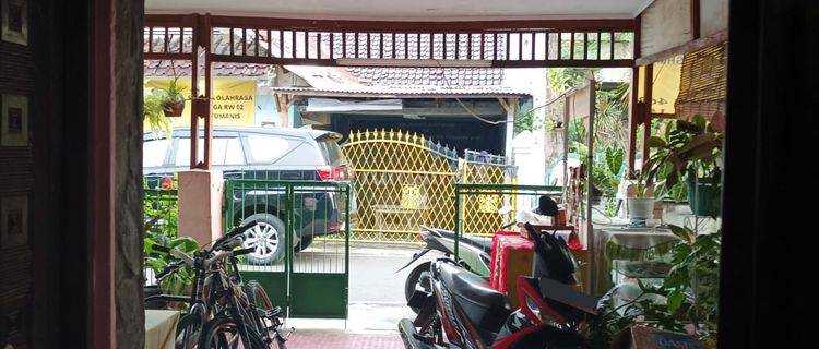 Rumah Strategis Di Daerah Kayumanis, Jakarta Timur 1