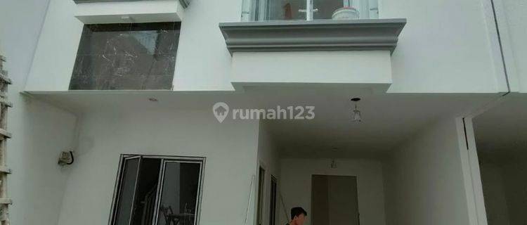 Rumah Baru Di Cempaka Putih, Jakarta Pusat 1