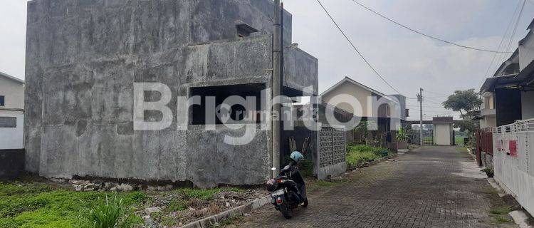 TURUN HARGA! RUMAH 2 LT DI PERUMAHAN CLUSTER SOLO BARU 1